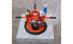 Vacuum-lifting-for-plastic-barrel