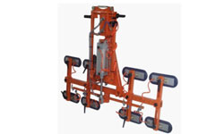 Vacuum-lifting-machine-and-jib-crane-for-marble
