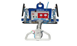 Vacuum-lifter-with-vacuum-pump