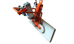 Natsu-vacuum-lifter-for-marble-step