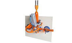 Oval-vacuum-cups-and-vacuum-lifter
