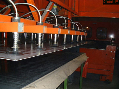 vacuum-lifting-systems-for-aluminium-plank