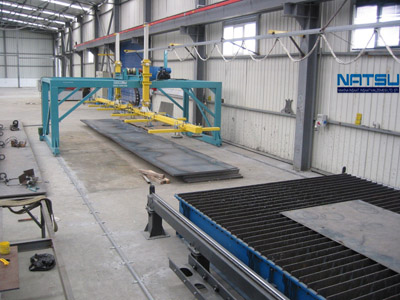 plasma-machine-loading-with-vacuum-lifting